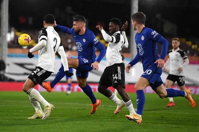 哈兰德本赛季至今直接参与35球，本世纪所有球员赛季同期第3