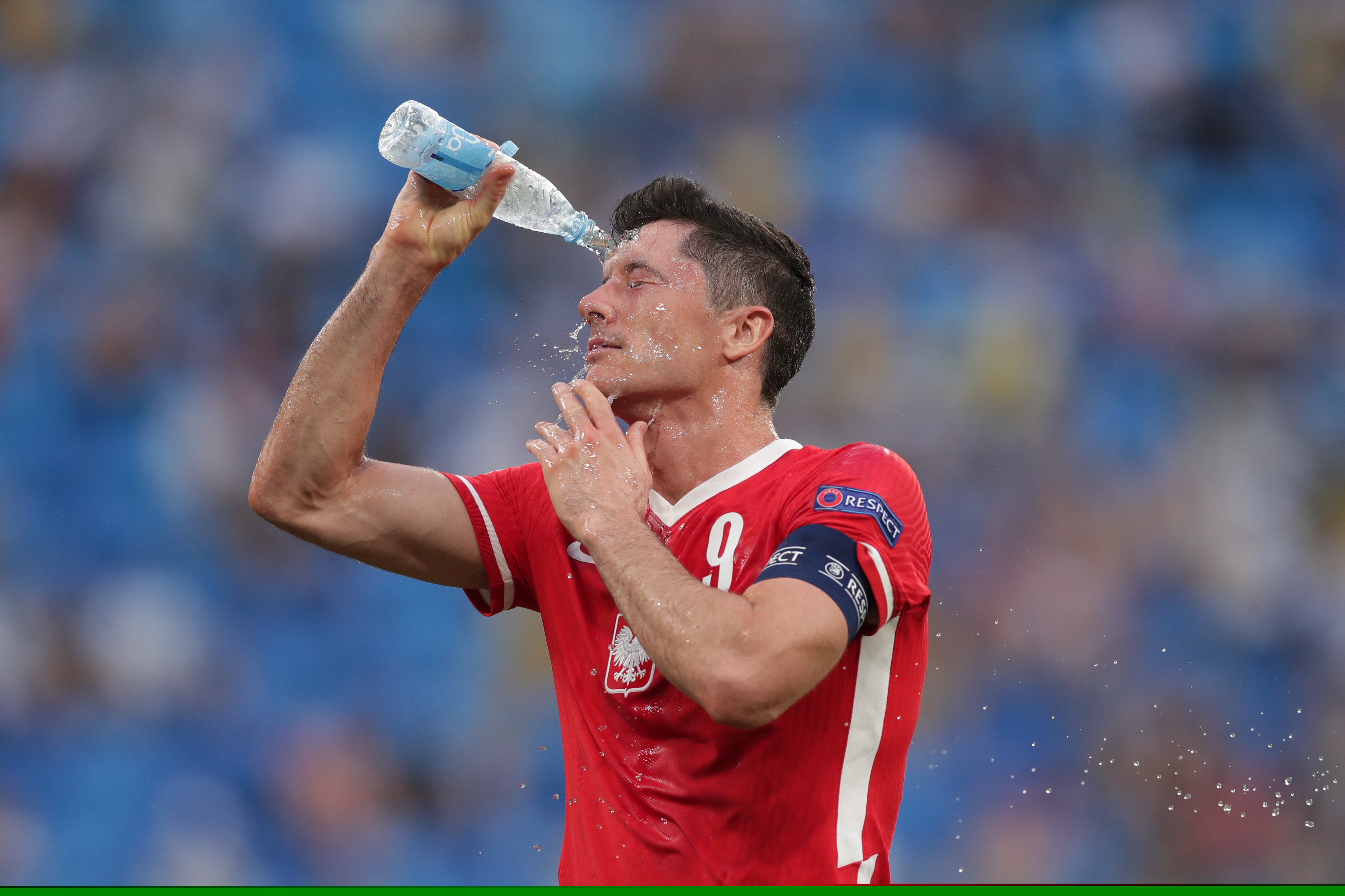 活塞上次取得12连胜还是21年前，当时他们赢下总冠军