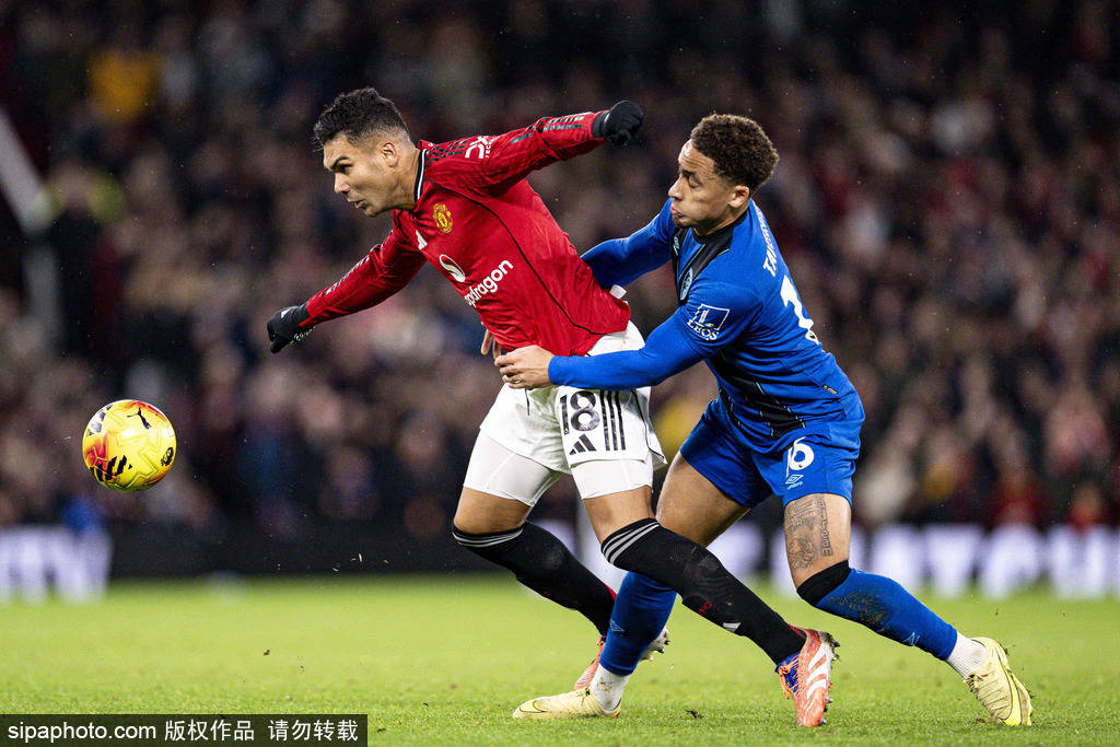 沃特金斯和罗杰斯上赛季至今连线已造8球，英超同期最多